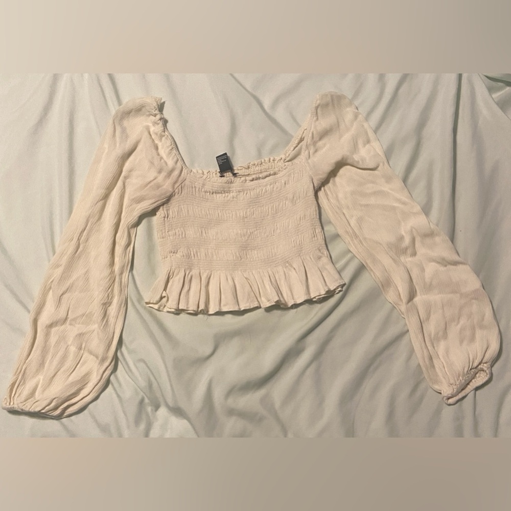 DEAD STOCK Flowy Princess White Long Sleeve Cropped Ruffle Top